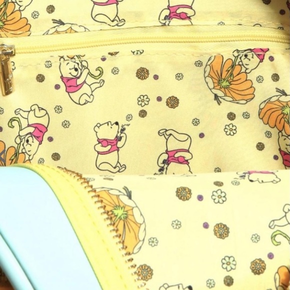 New Loungefly Disney Winnie the Pooh Yellow Flowers Mini Backpack 💚 - Picture 6 of 6